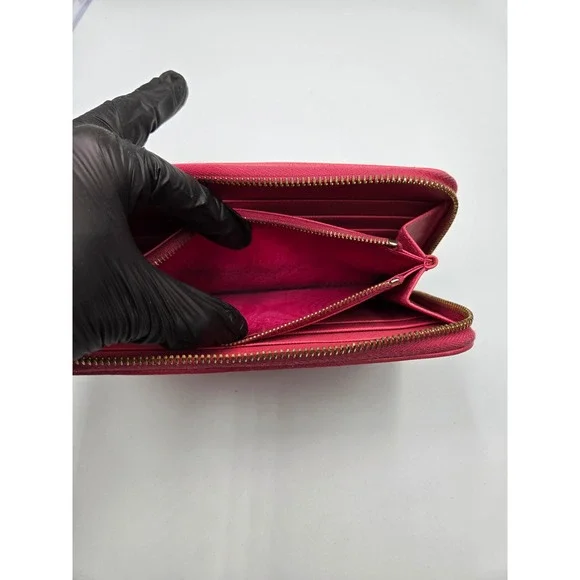 PRADA Milano fuchsia Quilted Zip Around Continental Wallet Ladies Authentic - Picture 4 of 14